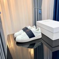 ราคา 2024 สไตล์ใหม่ Valentino รองเท้าผ้าใบ Unisex 23 สไตล์ใหม่นําเข้า Cowhide สีดํานุ่ม Webbing Casual รองเท้าผู้ชาย NNSY (26455659305)