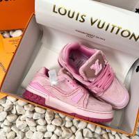 ราคา 2024 สไตล ์ ใหม ่ LV Louis Vuitton Plush สีเทารองเท ้ าผ ้ าใบคู ่ รองเท ้ าผู ้ ชายรองเท ้ าผู ้ หญิงยาง Outsole ของแท ้ หนังวัสดุหนาพื ้ นรองเท ้ าสบายๆแฟชั ่ น (28951130224)