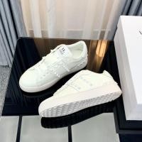 ราคา 2024 สไตล์ใหม่ Valentino รองเท้าผ้าใบสีขาว Rivets Lace Up Casual นําเข้าลิ้นจี่ Grain Cowhide High End แฟชั่นรองเท้าผู้ชาย 3T3S (29955661655)