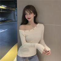 ราคา 11207 SPS เสื้อยืดตัวยาวแขนยาวเปิดไหล่ตกแต่งด้วยกระดุมวิบวับเสื้อแขนยาวรัดรูปเนื้อผ้ายืดหยุ่น M 2XL ใส่ได้สินค้าพร้อมส่ง (18652123835)