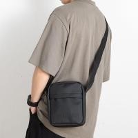ราคา Fog FEAR OF GOD ESSENTIALS คุณภาพสูงหนังนูนกันน้ํากระเป๋าหน้าอกสีดํา (26405198100)
