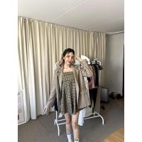 ราคา พร้อมส่ง Cookie cream dress blazer เดรสสายเดี่ยวลายสก็อตทรงสวยมาก เบลเซอร์สีน้ำตาล ขายแยกชิ้น 38260 (22308351007)