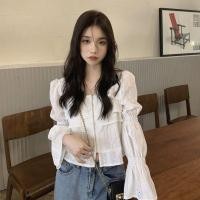 ราคา เสื้อเชิ้ตแขนสั้น คอสี่เหลี่ยม แต่งลูกไม้ แต่งรูกลวง เข้ารูป เข้ากับทุกการแต่งกาย แฟชั่นฤดูใบไม้ร่วง สไตล์ใหม่ สําหรับผู้หญิง (25651368830)