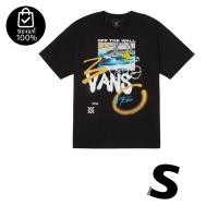 ราคา เสื้อโอเวอร์ไซส์VANS COLLEGE GRAPHICS T SHIRT BLACK WHITE สินค้ามีประกันแท้ (26405893810)