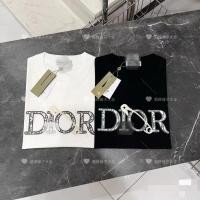 ราคา เสื้อยืดแขนสั้นลำลองผู้ชายรุ่นใหม่ dior2024เสื้อตัวใน8xjx (28656334638)