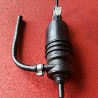 ราคา ปั๊มน้ำ มอเตอร์ที่ปัดน้ำฝน BMW E36 แท้เดิมเยอรมนี (20870053697)