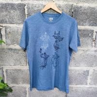 ราคา เสื้อยืด Uniqlo Hokusai Katsushika Blue Limited Edition Japan Gods T Shirt (20383603492)