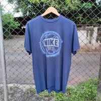 ราคา เสื้อยืดวินเทจ Y2K Nike Basketball Big Logo T shirt (19038804426)