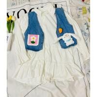 ราคา มินิเดรสแขนยาวสีขาว กั๊กยีนส์ดอกไม้ เข็มกลัดตุ๊กตา (21395760322)