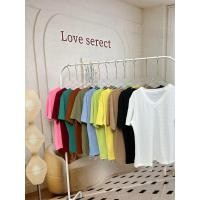 ราคา Lovesecret 021 เสื้อยืดคอวี ผ้าสลาฟคอวี สาวอวบอ้วนใส่ได้ ไม่อึดอัด ปั่นเครื่องซักมือได้ไม่ยับไม่เสียทรง ผ้าที่ไม่ต้องร (27156630155)