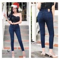 ราคา กางเกงยีนส์เอวสูง สีเข้มแถบข้าง เป็นผ้ายืดเอวสูง ทรงเดฟค่ะ (2606498310)