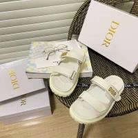 ราคา Dior 2023 รองเท้าแตะชายหาดอเนกประสงค์ 9YE3 รองเท้าแตะหนังแบน (28605296721)