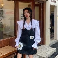 ราคา ใหม่มือ1 เซ็ท2ชิ้น เสื้อเชิ้ต เอี๊ยมกระโปรงหนัง แต่งดอกไหมพรม ไซส์M งานป้ายนำเข้า ผ้าดี ทรงสวย (23772687948)