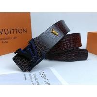 ราคา Lv เข็มขัดผู้ชาย หัวล็อค ลายสี่เหลี่ยม LV2 (24203666006)