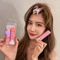 ราคา ดีกิ๊บติดผม เพิ่มวอลลุ่ม ม้วนผมหน้าม้า ใช้ง่ายแค่หนีบ ยกโคนผม ผมมีวอลลุ่ม พองๆสวย โรลม้วนผม 1 2 ชิ้น (22524261462)