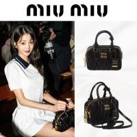 ราคา พร้อมส่ง Miu Miu leather handbag แท้ กระเป๋าถือสีดำ กระเป๋าแบรนด์ กระเป๋าหนังแฟชั่นสุดคลาสสิค (29557358161)