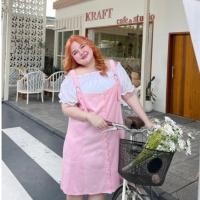 ราคา เซ็ตสาวอวบ 2 ชิ้น เอี๊ยมกระโปรงยีนส์ เสื้อเปิดไหล่ สายหวาน ME (24125653221)