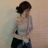 ราคา เสื้อปาดไหล่ข้างเดียว เสื้อปาดไหล่แขนตุ๊กตา เสื้อออฟเดอะไหล่ ผู้หญิง เสื้อยืดแขนยาว ดีไซน์เฉพาะของผู้หญิง เย้ายวนและเซ็กซี่ เสื้อเชิ้ตฐานพลัสไซส์ ฤดูใบไม้ผลิและฤดูใบไม้ร่วงของผู้หญิงที่มีสไตล์ต่างประเ