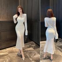 ราคา กระโปรงยาวลูกไม้คอวีฝรั่งเศส Retro ปรับปรุง Cheongsam Flared แขนยาว Slim F (25034722088)