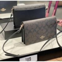 ราคา COACH ANNA FOLDOVER CROSSBODY CLUTCH IN SIGNATURE CANVAS COACH 3036 (24407035486)