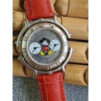 ราคา Rare นาฬิกา dual time Mickey mouse โดย Disney (24573557136)