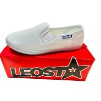 ราคา Leo Slip on รองเท้าผ้าใบลีโอ ทรงสลิปออน กังฟู รุ่น 109 ไม่ต้องผูกเชือก 37 44 สีขาว สีดำ (21931200218)