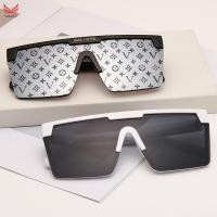 ราคา LOUIS VUITTON แว่นตากันแดด ทรงสี่เหลี่ยม ขนาดใหญ่ ป้องกันรังสียูวี 400 หรูหรา เหมาะกับใส่กลางแจ้ง สําหรับผู้หญิง และผู้ชาย (18716560119)