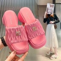 ราคา พร้อมส่งจากไทย B01 รองเท้าผู้หญิงพื้นหนา ส้นตึก รองเท้าแตะแบบสวม รองเท้าแฟชั่น เสริมส้น พื้นนุ่ม ใส่สบาย (25527040487)