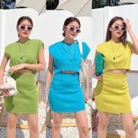 ราคา new in 440 ฟรีส่ง ชุดกระโปรงไหมพรมรุ่นใหม่ น่ารักมากค่ะ เสื้อครอปไหล่ล้ำ เสื้อสั้นเอวลอย กระโปรงทรงบอดี้คอนเอวสูง (15139134599)