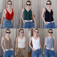 ราคา NEW BUTTON TOP 320 ฟรีส่ง เสื้อสายเดี่ยวไหมพรม แต่งกระดุมหลอกด้านหน้า ผ้านิ่มมากกกกก glam (22416798895)