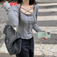 ราคา Cp ด้านหน้าไหล่เสื้อยืดผู้หญิง 2024 ต้นฤดูใบไม้ผลิสไตล์ใหม่ Fishbone Breasted Design Slimmer ดูสั้น ins Top (26157599020)