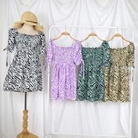 ราคา PANG มินิเดรสสั้น สม๊อคอก ลายม้าลาย No 005 (25777020058)