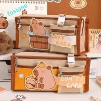 ราคา Fusionedge Capybara กระเป๋าดินสอ กระเป๋าเครื่องเขียนผ้าใบความจุขนาดใหญ่ กระเป๋าเก็บของน่ารักซิป Kawaii กระเป๋าเก็บโรงเรียน (29406865641)