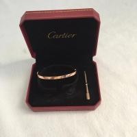 ราคา Cartier Love สร้อยข้อมือเพชรรุ่นแคบสำหรับผู้หญิงสร้อยข้อมือคู่โรสโกลด์18K สร้อยข้อมือแฟชั่น (25335313477)