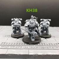 ราคา Sister Bears Cabin War Chess Resin Model K 27 40K Black Rock Chaos Rebels GRMJ (29355262906)