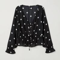 ราคา เสื้อเบลาส์ H M BLOUSE WITH LACE แท้ ช้อปไทย (29659832866)