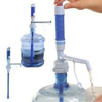 ราคา เครื่องปั๊มน้ำ ปั๊มของเหลว ปั๊มน้ำมัน เครื่องดูดน้ำ ดูดน้ำมัน แบบใส่ถ่าน Size D 2ก้อน (9116473800)