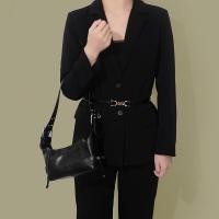 ราคา ยุโรปอเมริกันย้อนยุครถจักรยานยนต์กระเป๋าหญิง ผู้มีอิทธิพล แฟชั่นที่ไม่ซ้ํากันกระเป๋าสะพายซอกออกแบบแบบพกพาใต้วงแขนบาแกตต์กระเป๋ากระเป๋ (25685202793)