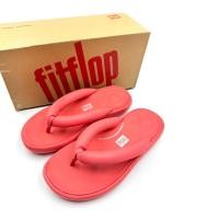 ราคา รองเท้า fitflop Iqushion D luxe padded Leather Flip Flop สี Rosy Coral 39 (26457351327)