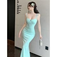 ราคา ชุดเดรสสายเดี่ยวสีเขียวชุดเดรสหางปลารัดสะโพก4mis (24934424170)