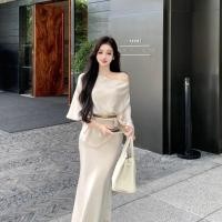 ราคา หางปลาสไตล์ฝรั่งเศสสายเดี่ยวระดับไฮเอนด์ไหล่เฉียงเสื้ออารมณ์บริสุทธิ์ชุดเดรสผู้หญิงสองชิ้นเสื้อยืด f3gw (28408775113)