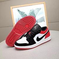 ราคา รองเท้าบาสเก็ตบอล Low top ผู้ชายผู้หญิงสไตล์เดียวกันคู่ All Match Campus ins รองเท้ากีฬาลําลอง (27304556408)