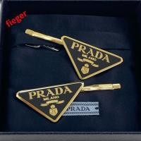 ราคา New prada hairclip เช็คสต็อคก่อนสั่งอีกทีนะคะ (29159518971)