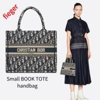 ราคา กระเป๋าผู้หญิง Dior Classic ใหม่ Small BOOK TOTE handbag (23253826049)