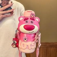 ราคา Disney Strawberry Bear แก้วเก็บความร้อน2024ใหม่ฤดูร้อนถ้วยเก็บความเย็นสำหรับสาวๆถ้วยท้องใหญ่เด็กถ้วยฟาง (28506579242)