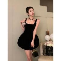 ราคา ฝรั่งเศสย้อนยุคสไตล์เฮปเบิร์นเสื้อกั๊กสีดํากระโปรงแขวนฤดูร้อนสไตล์ใหม่สลิมฟิตแน่นเอวปุยชุดสีดําเล็กๆน้อยๆชุด (28805189363)