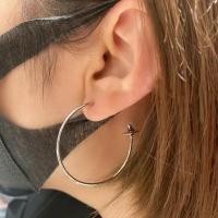 ราคา Vivienne Westwood ต่างหูวงกลม ขนาดใหญ่ สีทอง สีเงิน สไตล์ยุโรป อเมริกัน (24101968437)