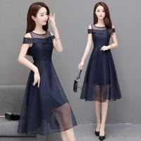 ราคา ชุดเดรสเปิดไหล่คอกลมลูกไม้สไตล์ใหม่อารมณ์ขนาดใหญ่เอวแคบดูเพรียวบาง (29804164067)