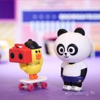 ราคา Popmart Bubble Mart line Friends Street Blind Box หมีบราวน์ตุ๊กตากระต่ายเคนนี่เล่นอินเทรนด์ (29110569326)