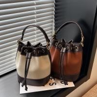 ราคา R etro กระเป๋าสตรีแบบพกพาถังหนังนิ่มพื้นผิวไหล่สไตล์เกาหลีสาว C rossbody โทรศัพท์ PU กันน้ำ drawstring INS (29509866899)